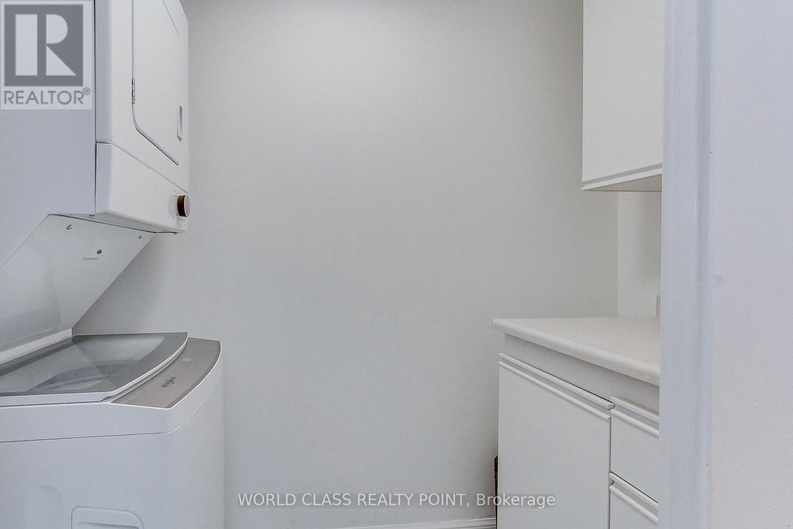 #207 75 ELLEN STREET - 22