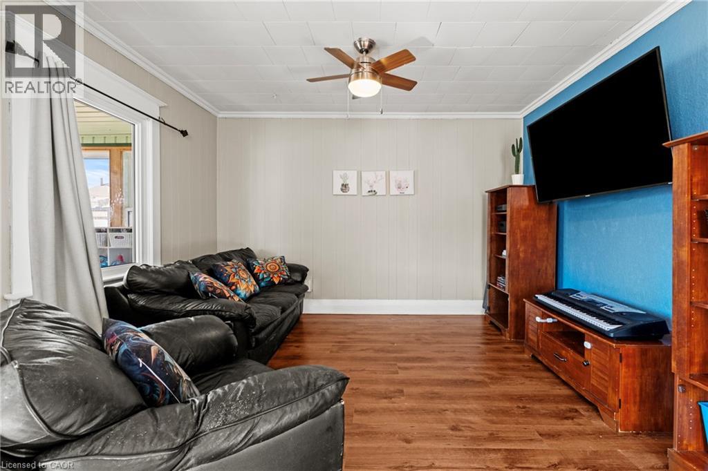 205 MITCHELL Street - 8