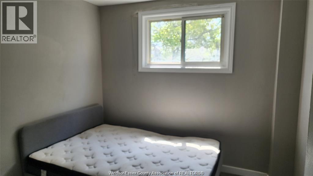 701 Marentette Unit# A, Windsor, Ontario, N9A1Z5 — Photo 6