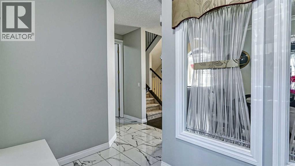 47 Saddlelake Way NE - 4
