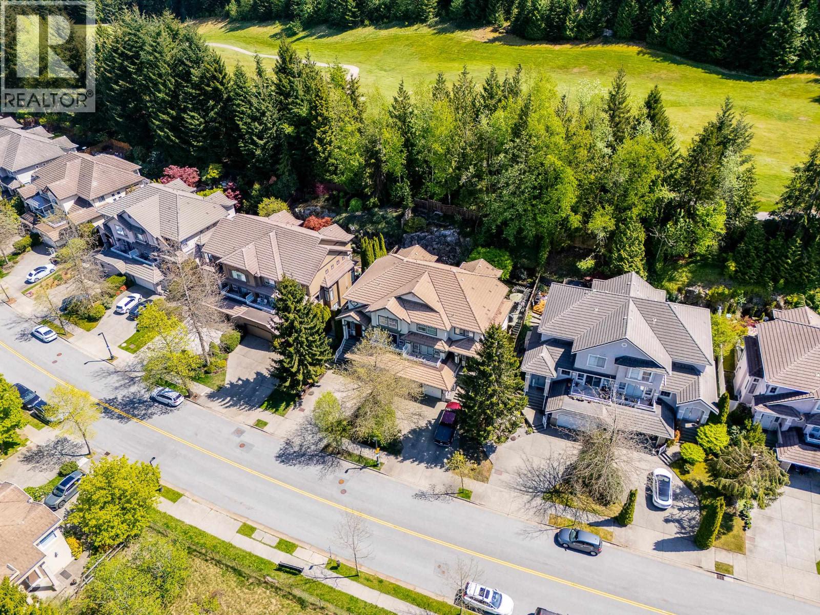 1987 PARKWAY BOULEVARD, Coquitlam