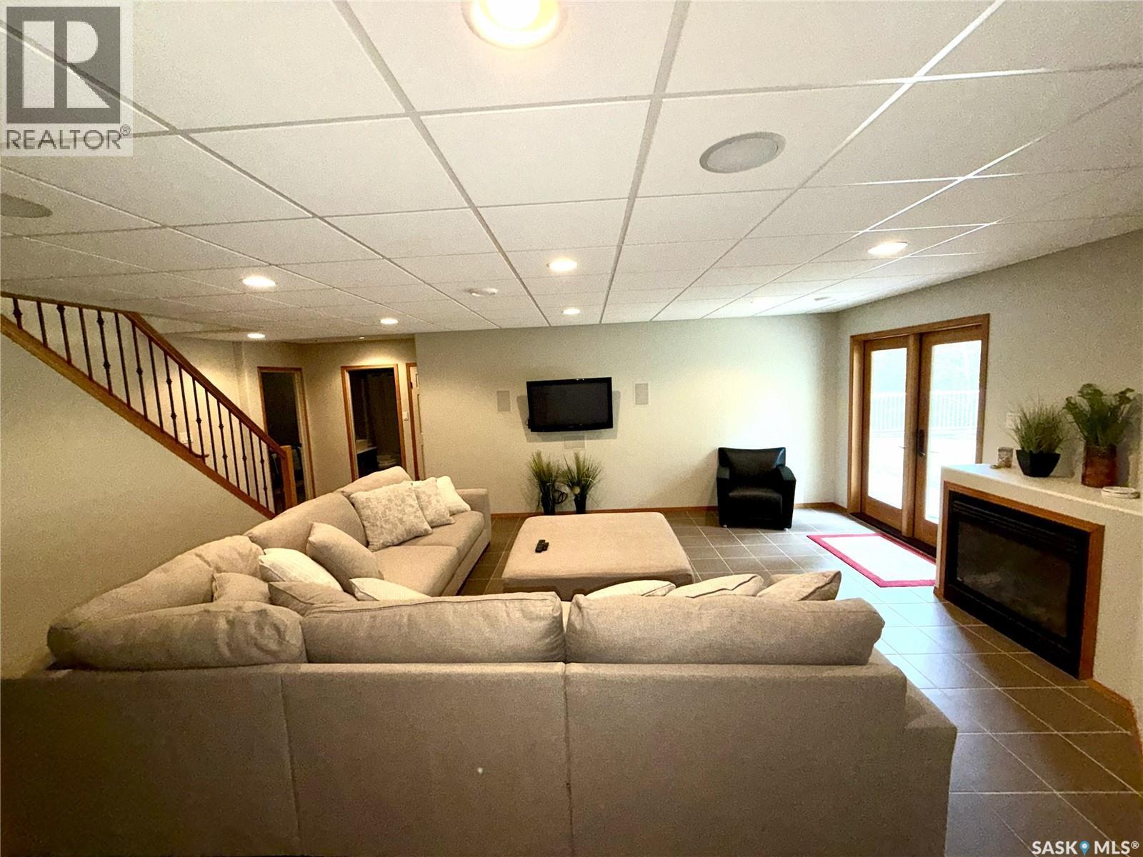 #57 Estates DRIVE - 14