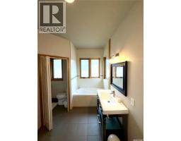 Bedroom - 57 Estates Drive, Elk Ridge, SK S0J0N0 Photo 7