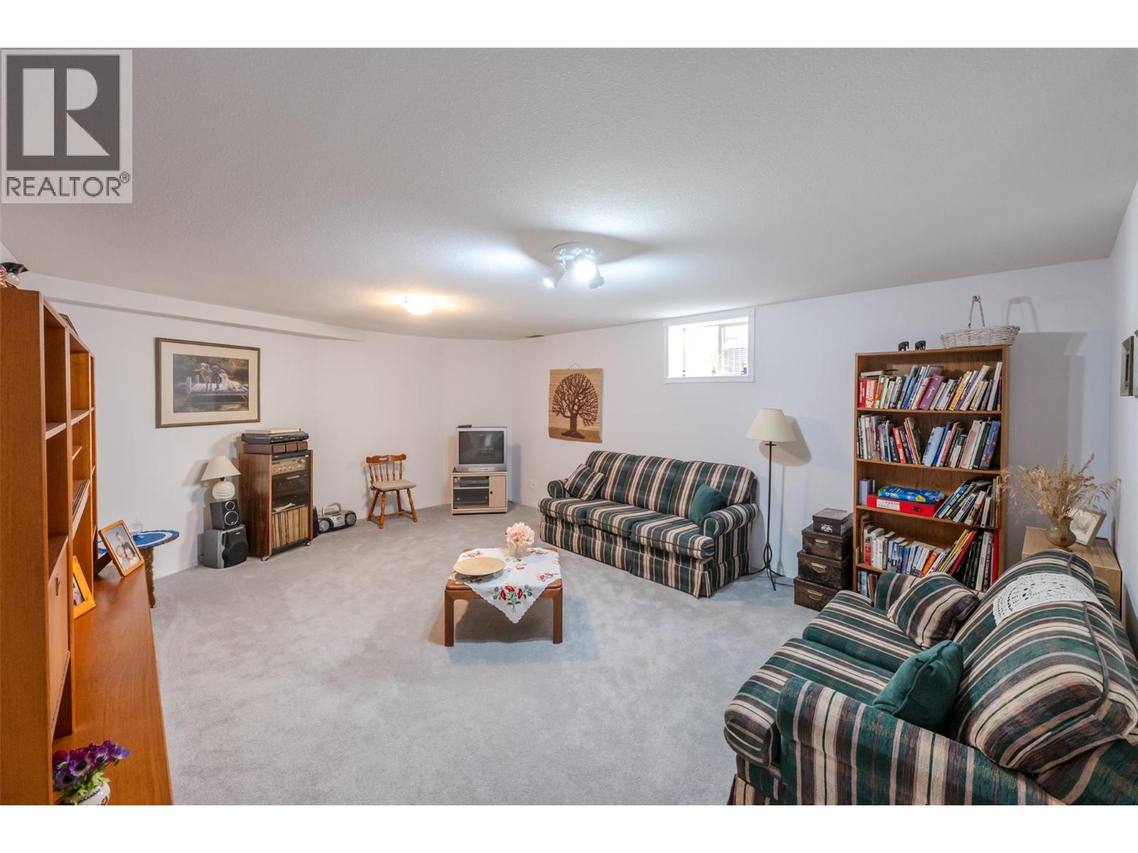 #105 1634 Carmi Avenue - 44