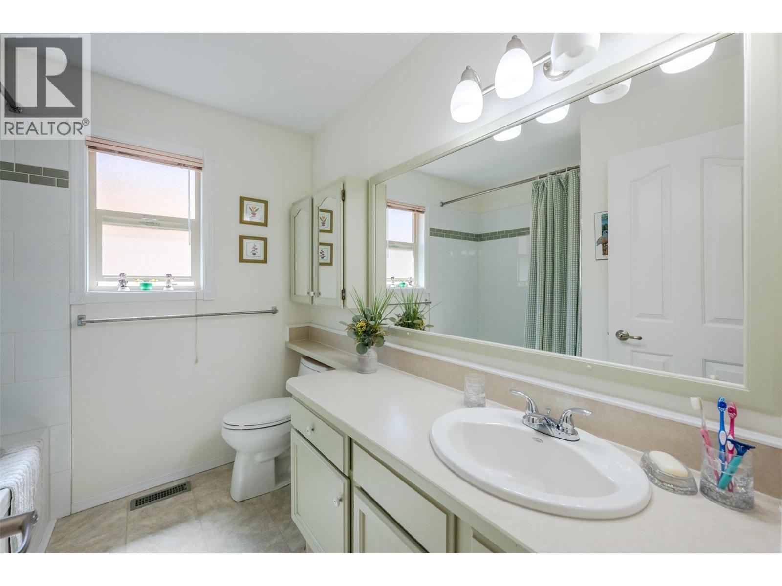 #105 1634 Carmi Avenue - 27