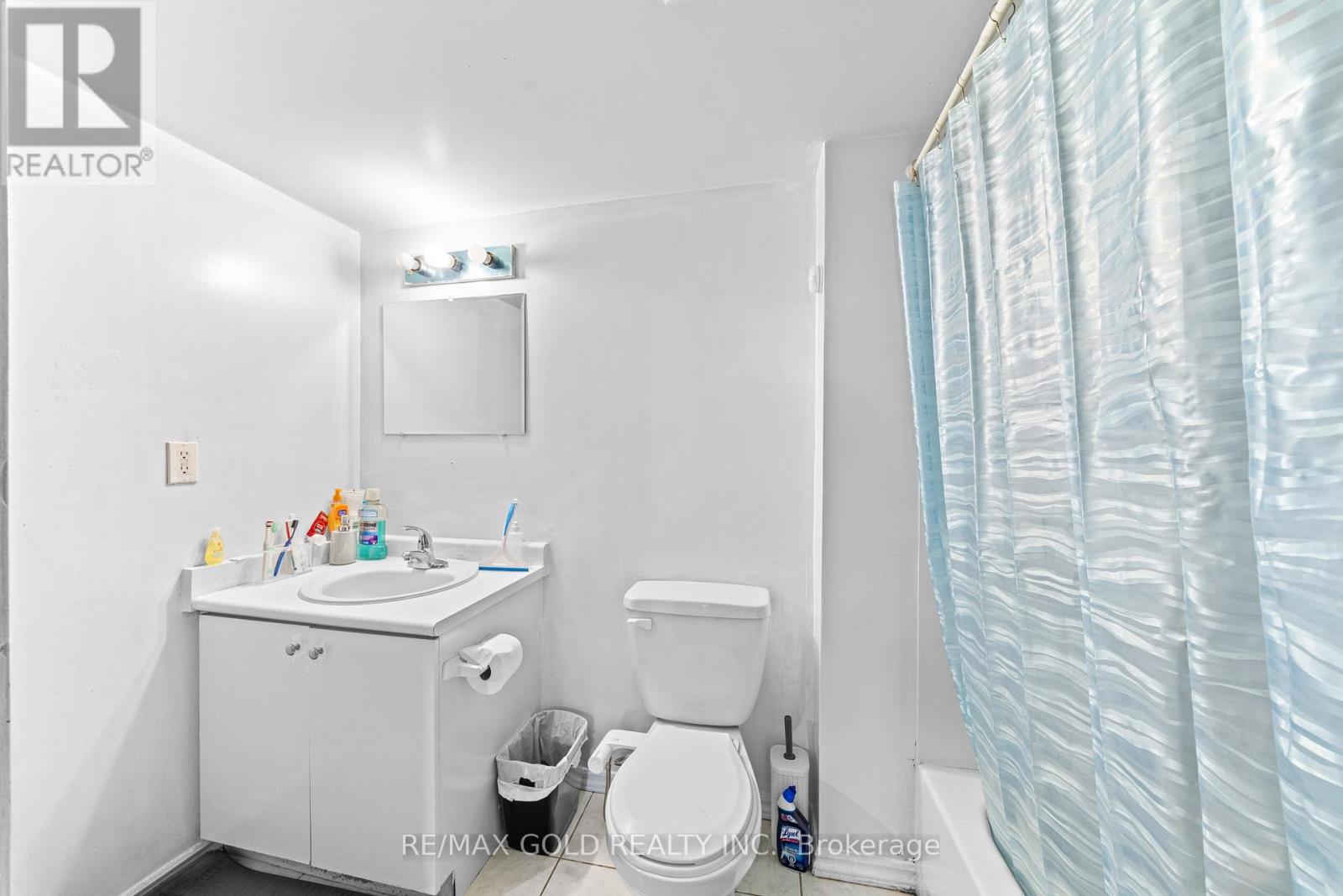 92 DANDELION ROAD - 38