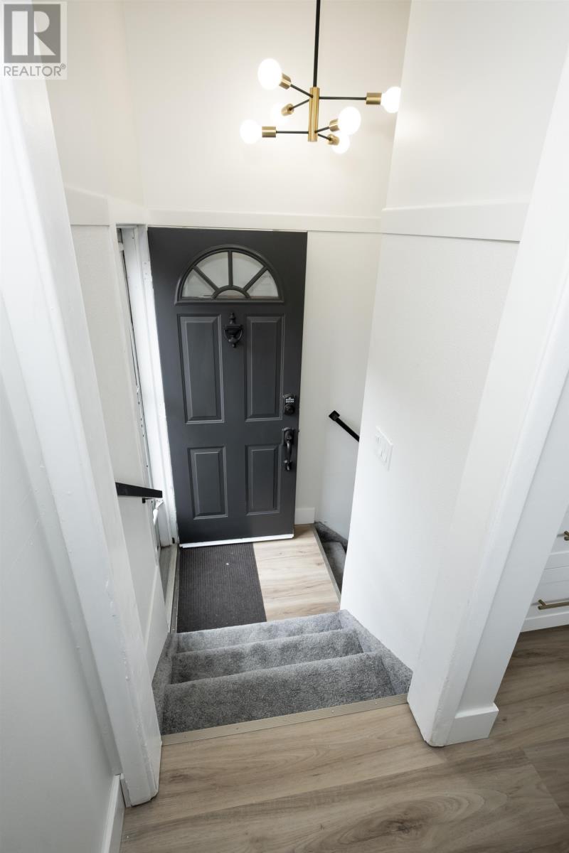 223 Rockwood AVE, Thunder Bay, Ontario, P7B4K5 — Photo 18