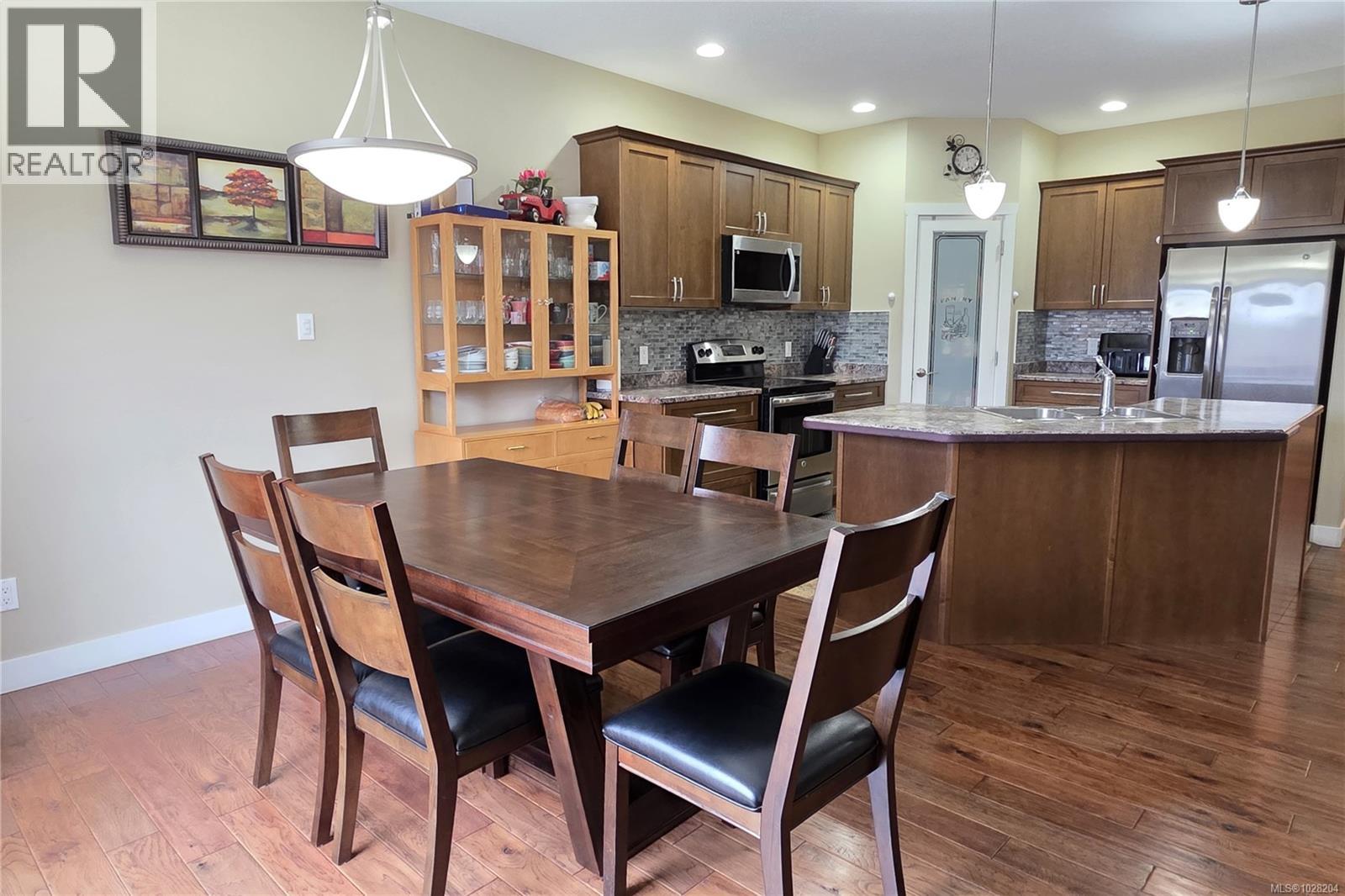 1094 Cordero Cres, Campbell River