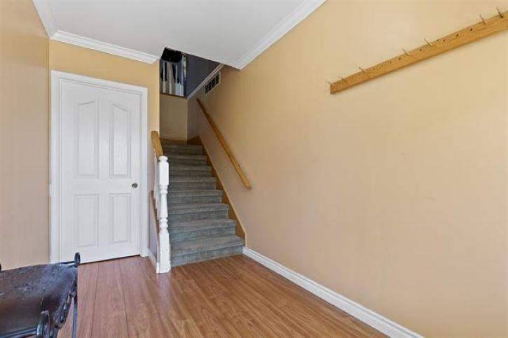 14271 67 CENTRE, Surrey