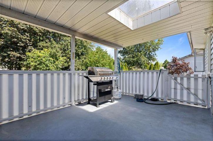 14271 67 CENTRE, Surrey