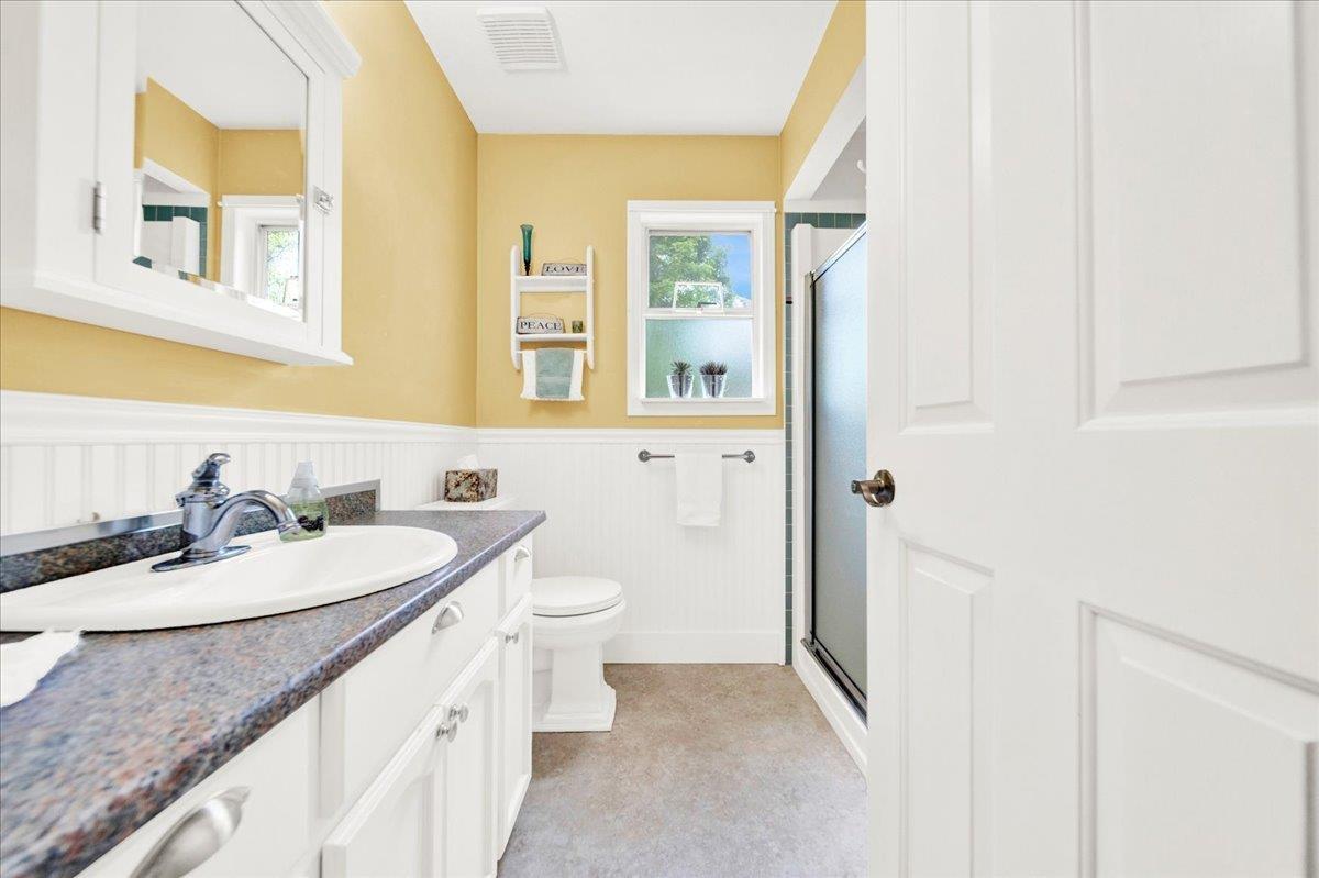 14336 86 AVENUE, Surrey