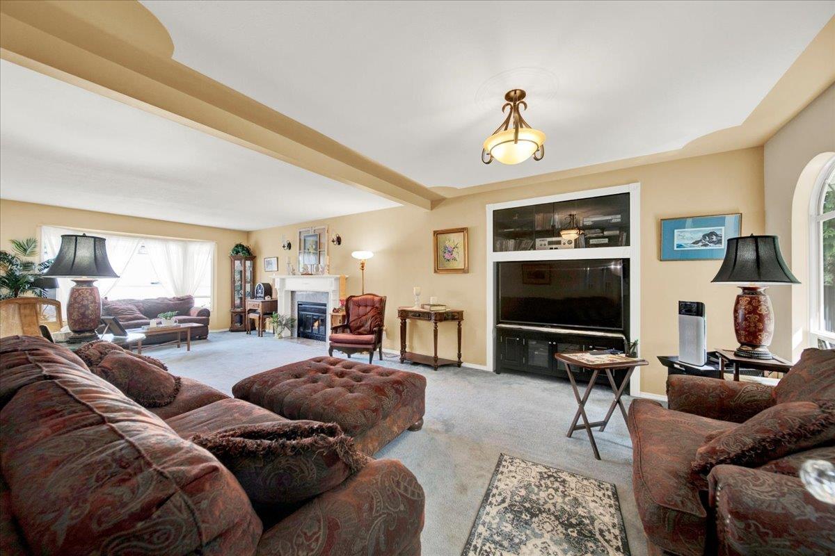 14336 86 AVENUE, Surrey