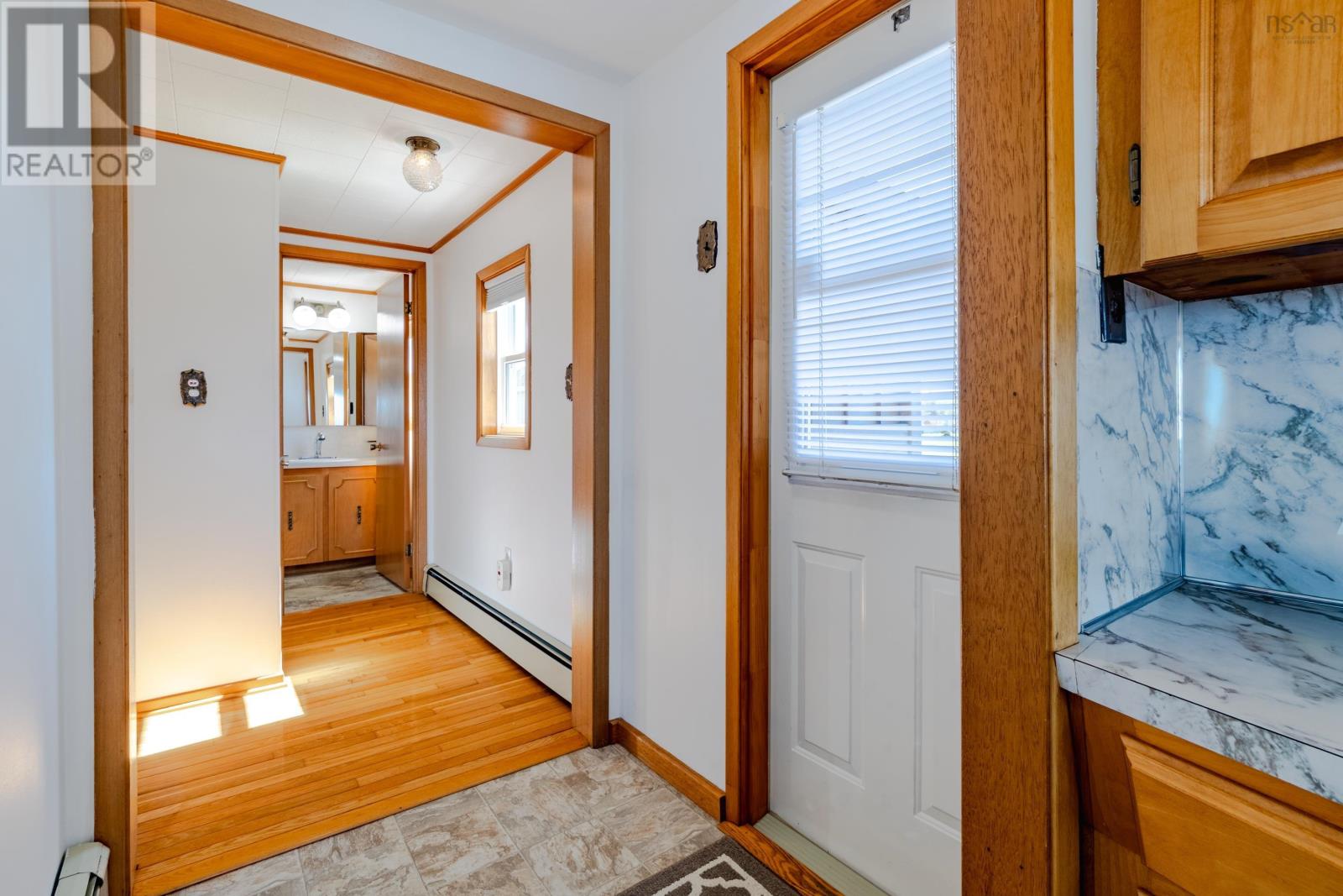 815 Saulnierville Rd - 10