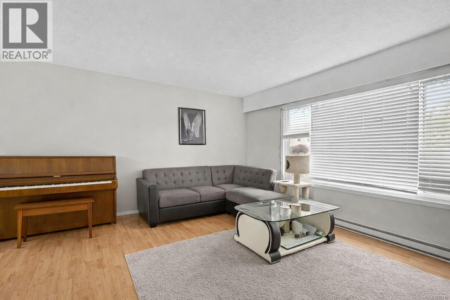 2442 Fitzgerald Ave - 15