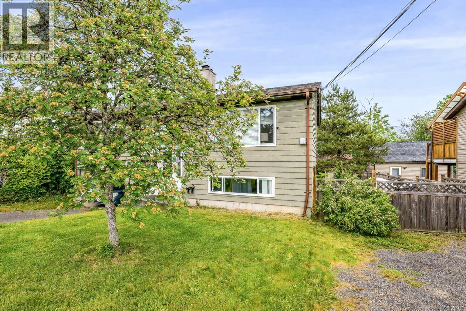 2442 Fitzgerald Ave - 26