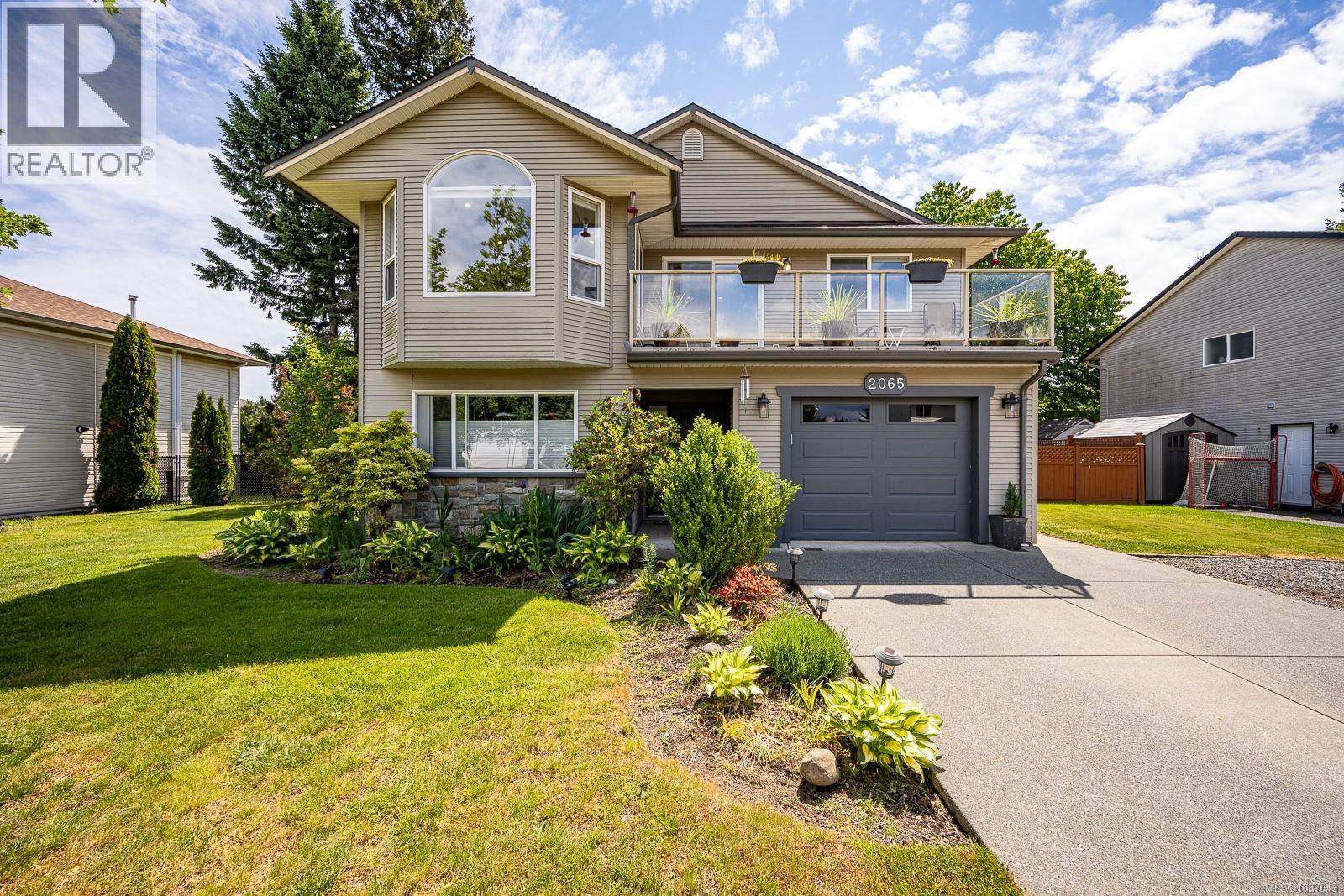 2065 Hawk Dr - 10