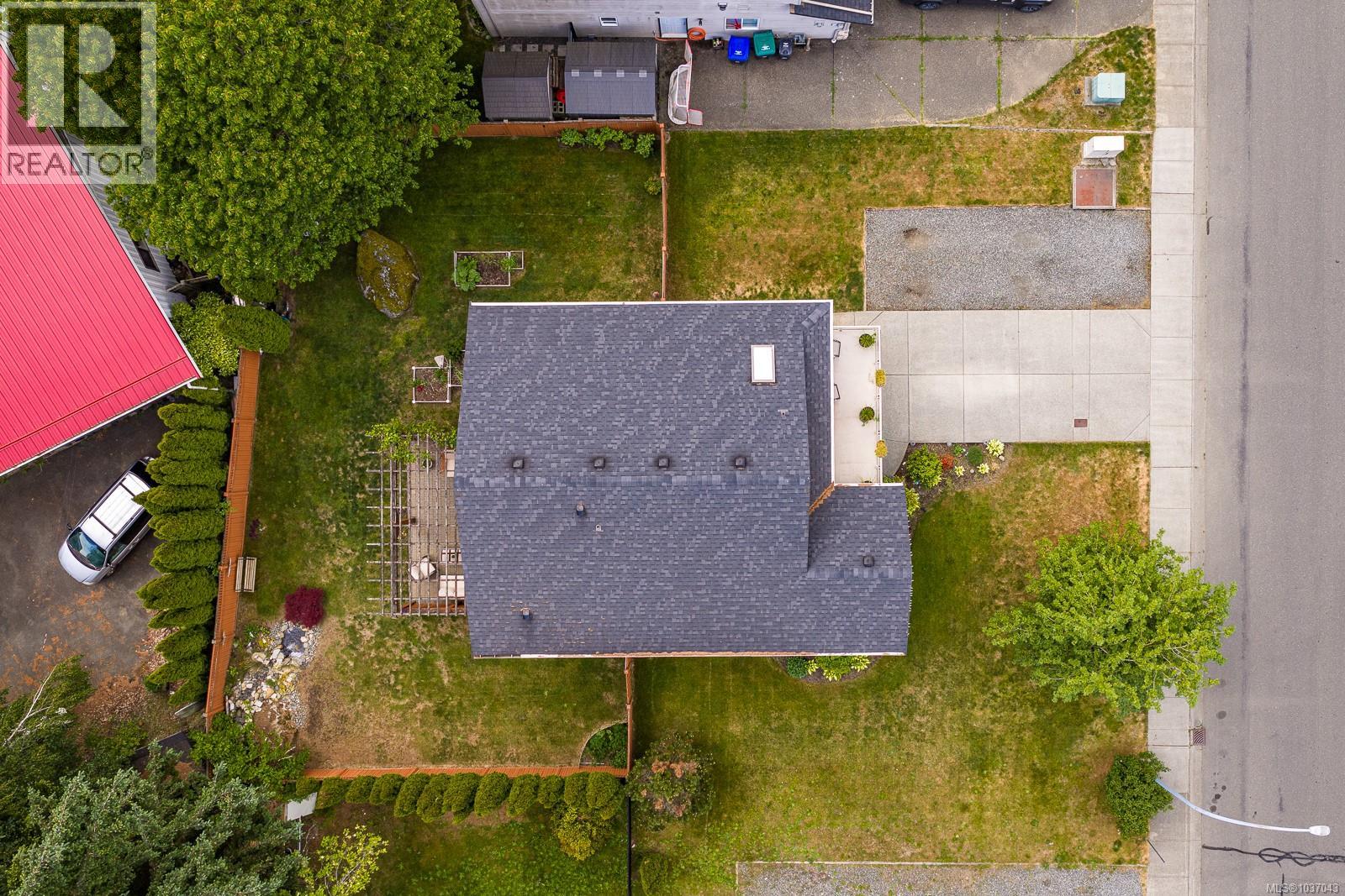 2065 Hawk Dr - 49