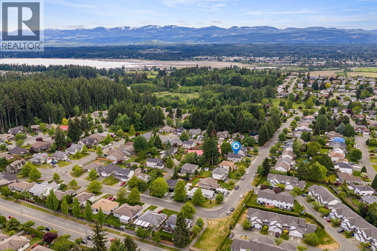 2065 Hawk Dr - 53
