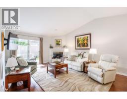 39 1874 Parkview Crescent, Kelowna