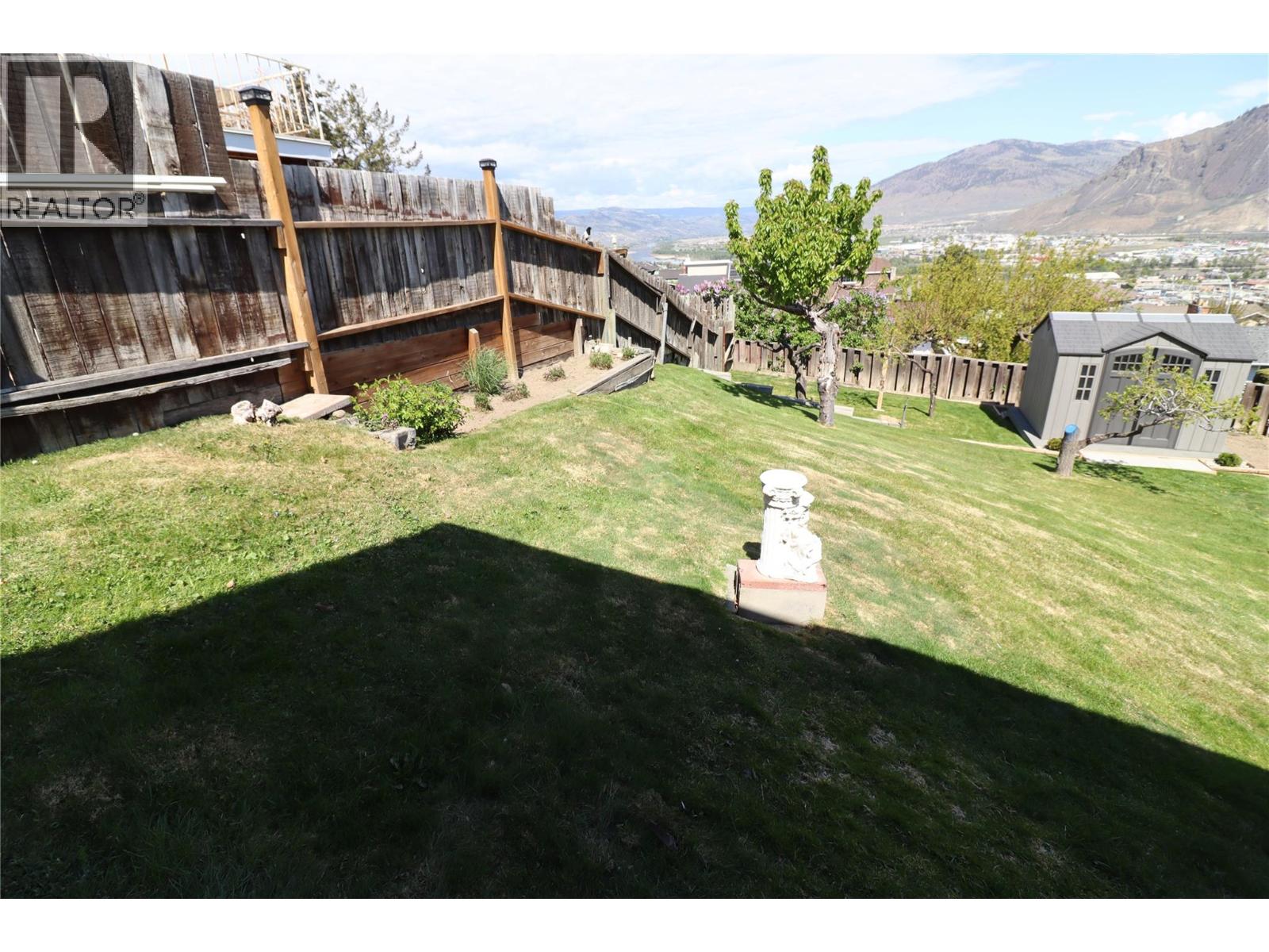 136 Greenstone Drive - 26