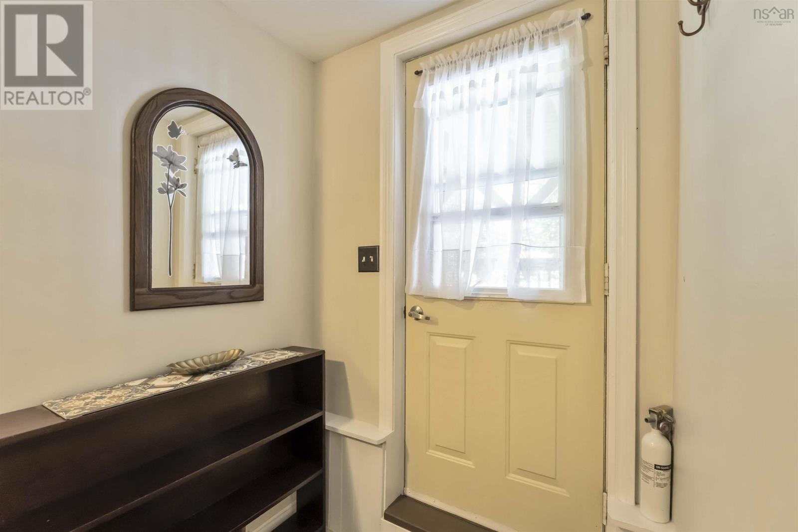 439 Park Street - 13