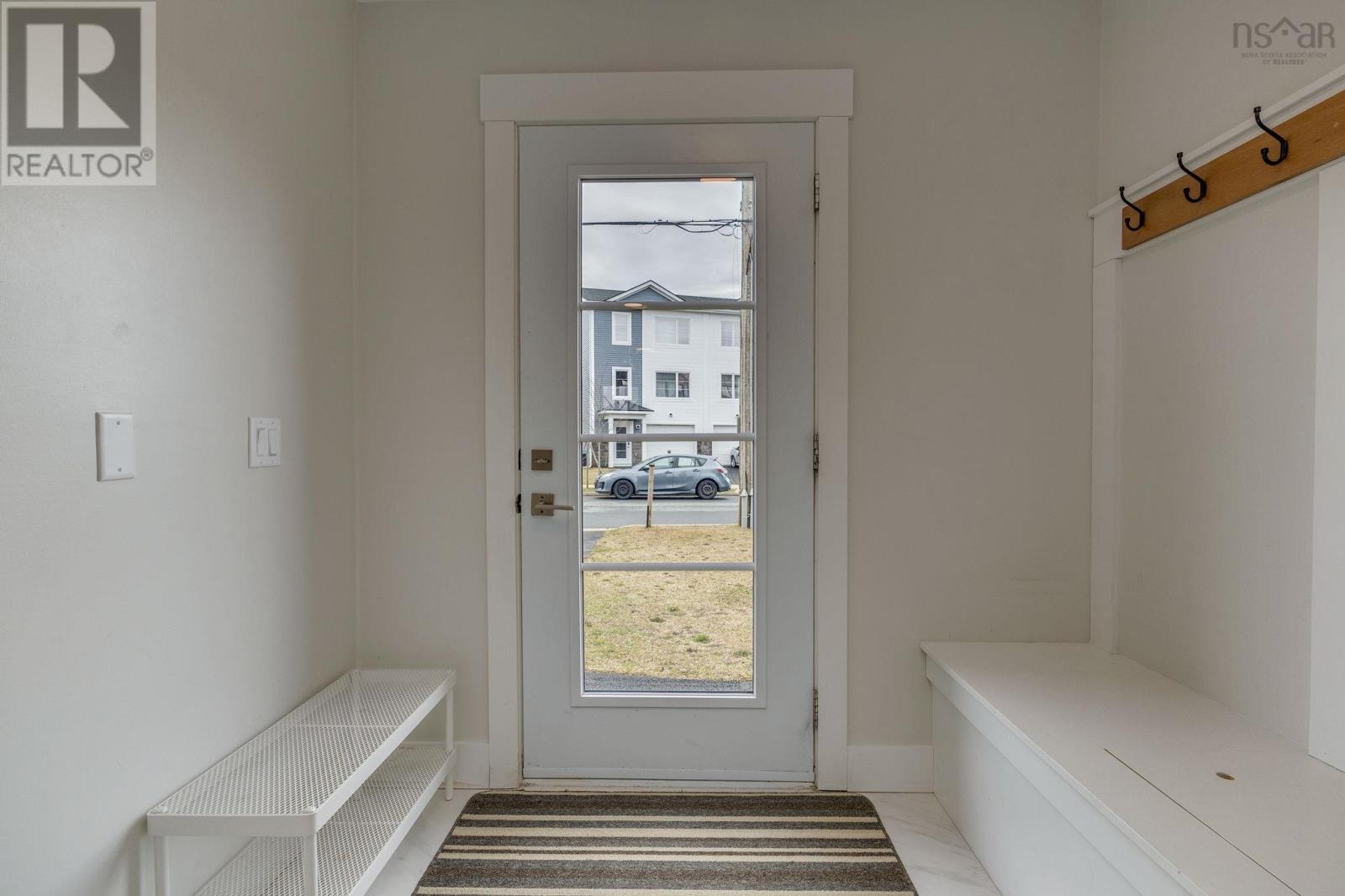 61 Flatrock Crescent - 2