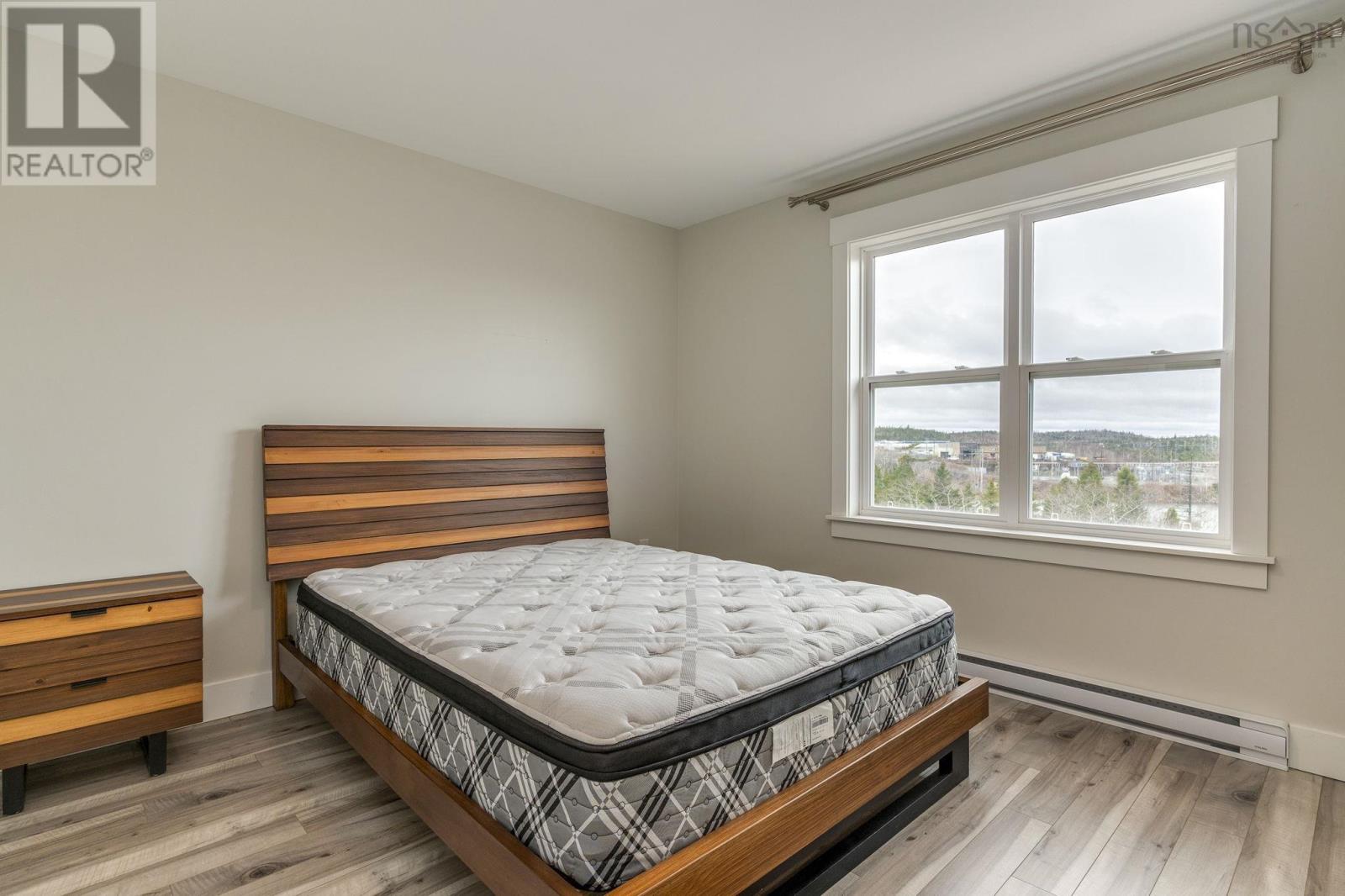 61 Flatrock Crescent - 24