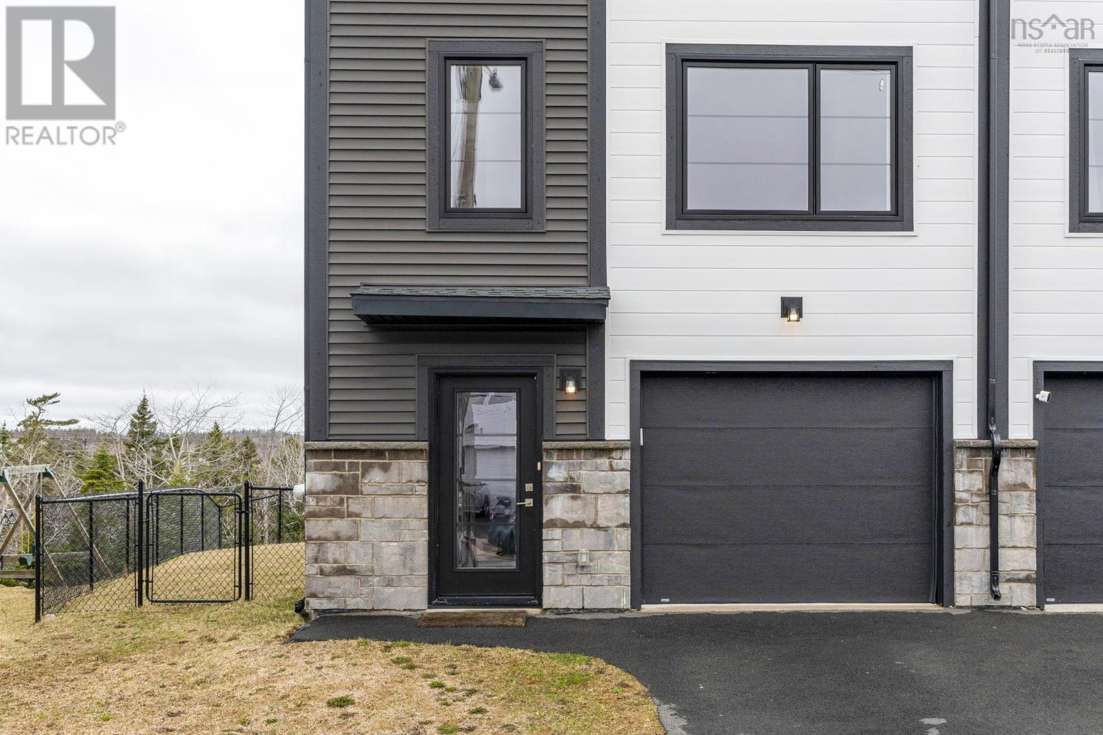 61 Flatrock Crescent - 47