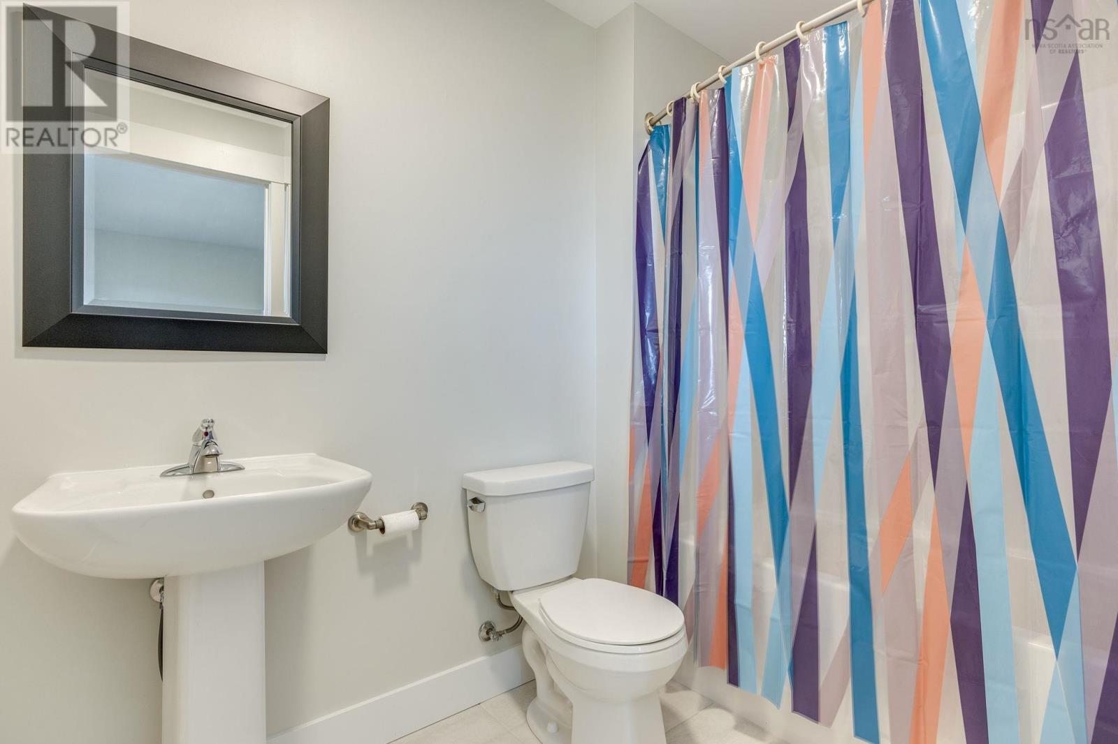 61 Flatrock Crescent - 8
