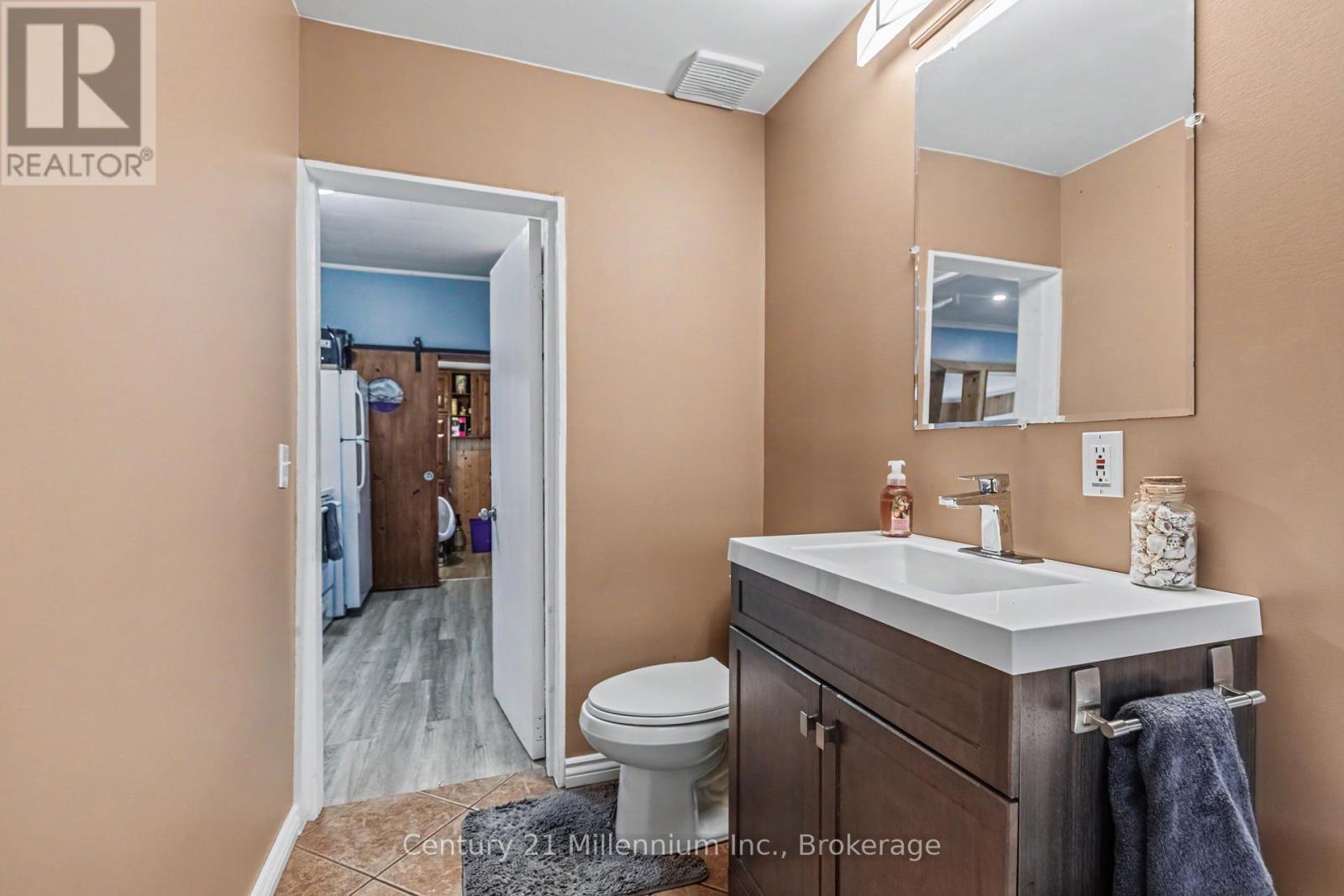 124 LORNE STREET - 20