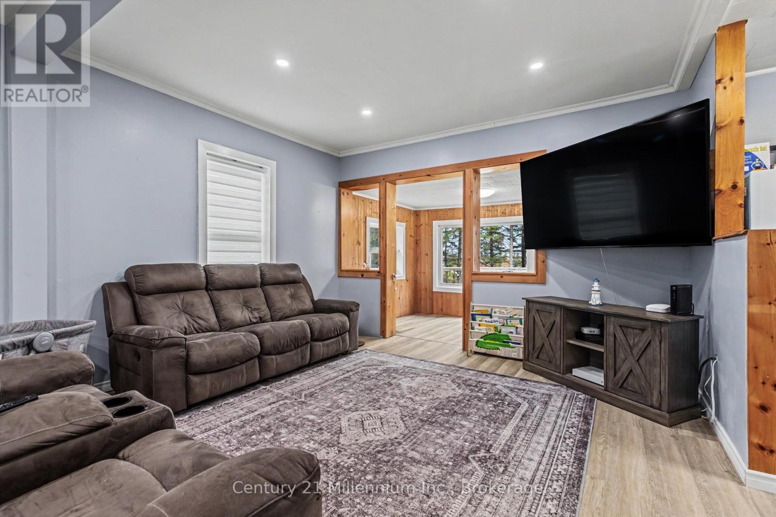 124 LORNE STREET - 8