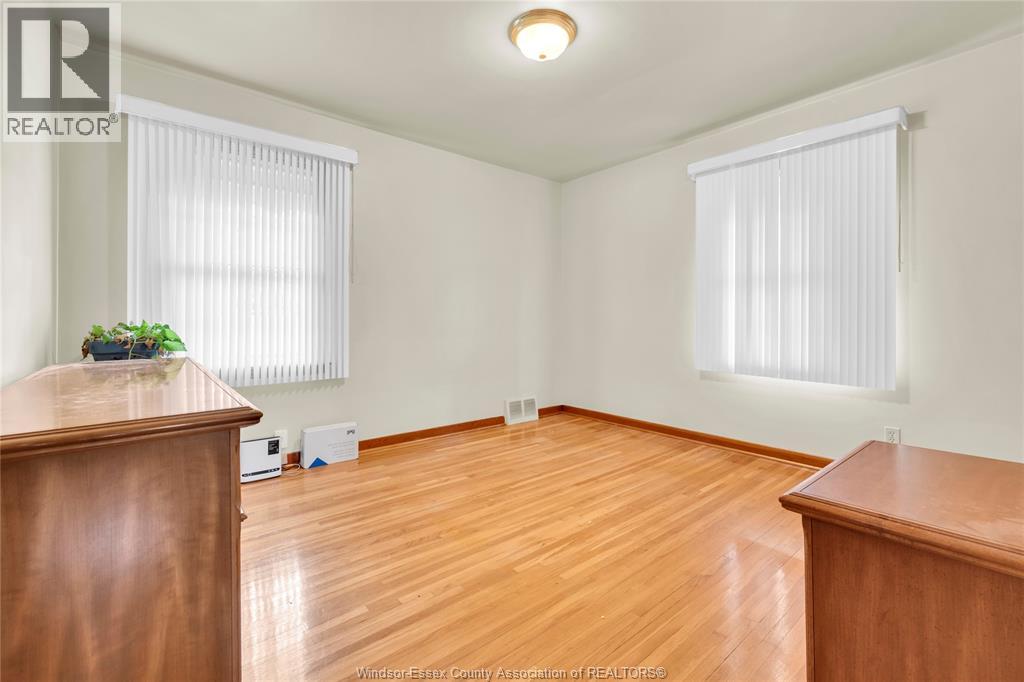 380 PARTINGTON, Windsor, Ontario, N9B2N5 — Photo 9