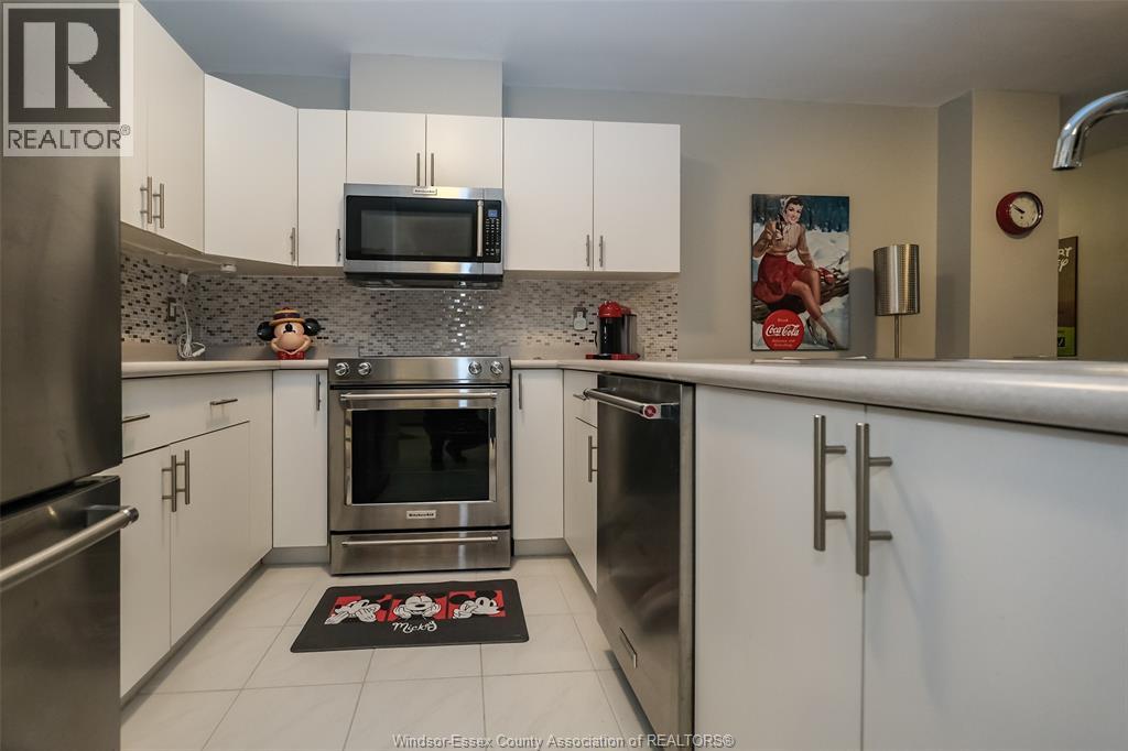 540 OUELLETTE Unit# 3F, Windsor, Ontario, N9A1B7 — Photo 12