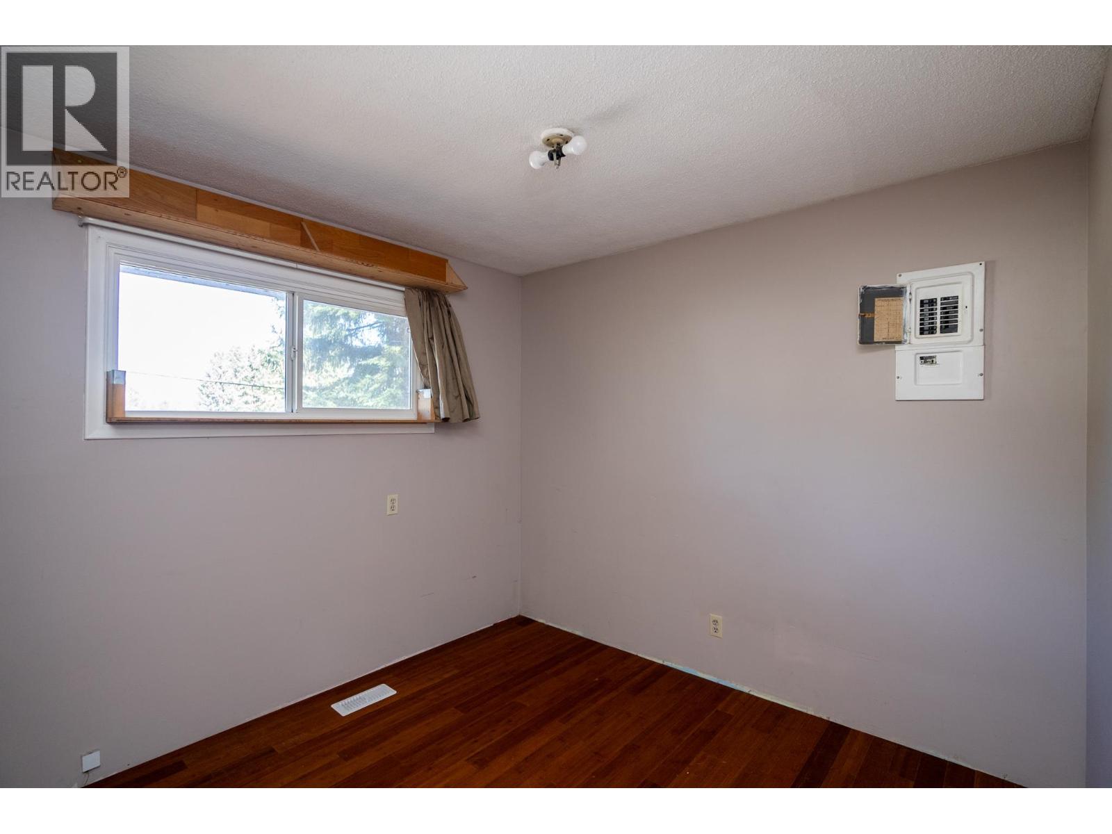 Photo 11 of 24 — 2843 GOGOLIN ROAD · Prince George, BC
