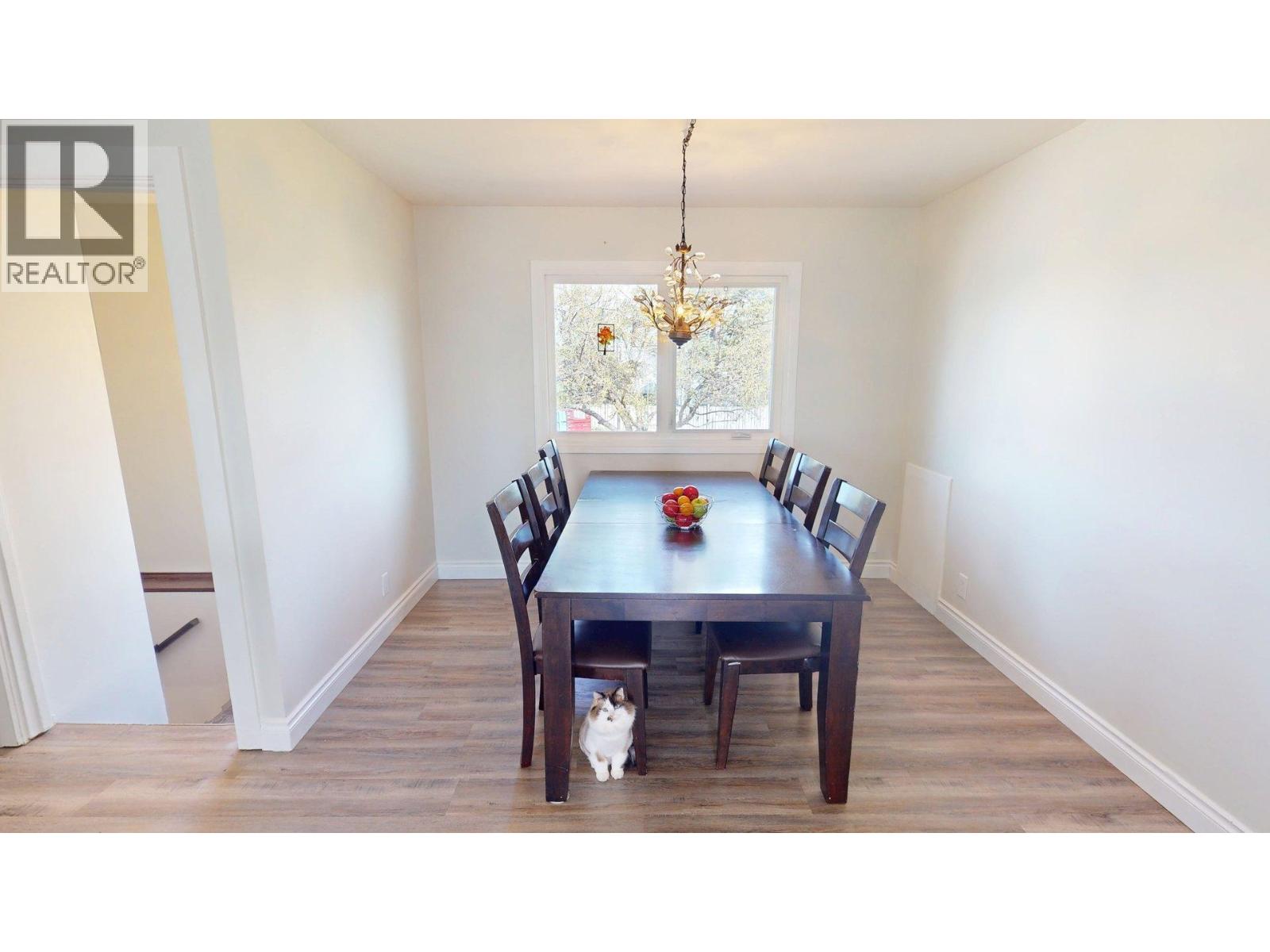 9524 111 AVENUE - 8