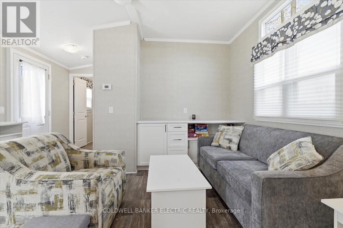 1235 VILLIERS LINE 28 ST ANDREWS LANE - 10