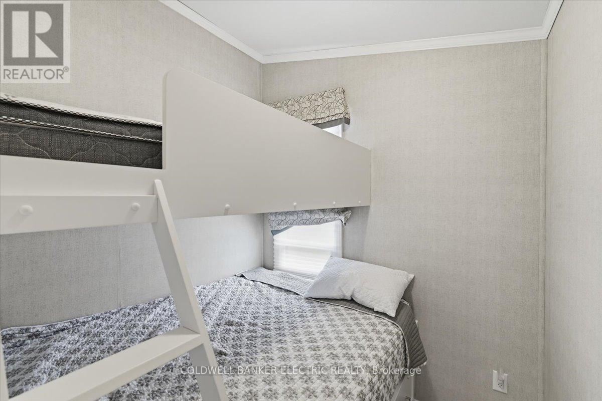 1235 VILLIERS LINE 28 ST ANDREWS LANE - 20