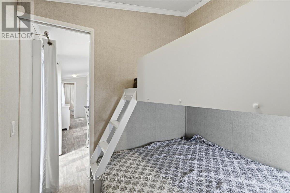 1235 VILLIERS LINE 28 ST ANDREWS LANE - 21