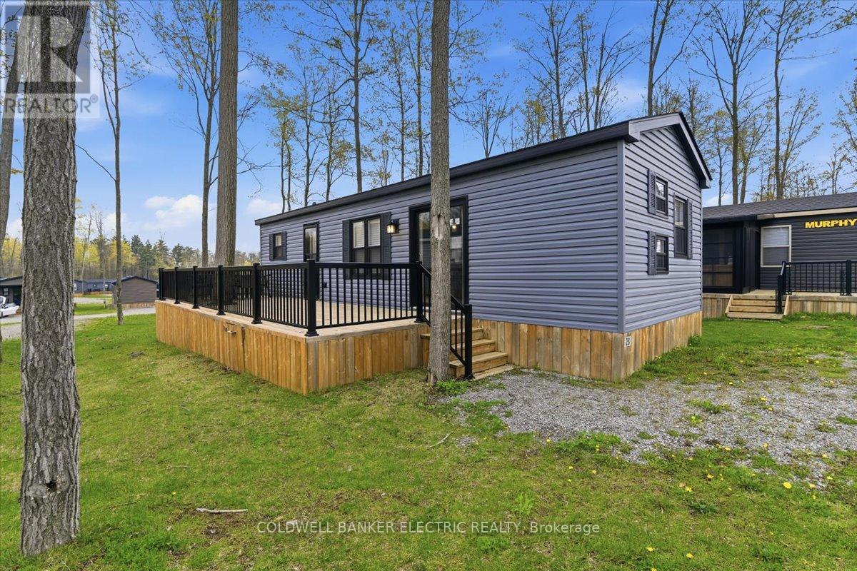 1235 VILLIERS LINE 28 ST ANDREWS LANE - 25