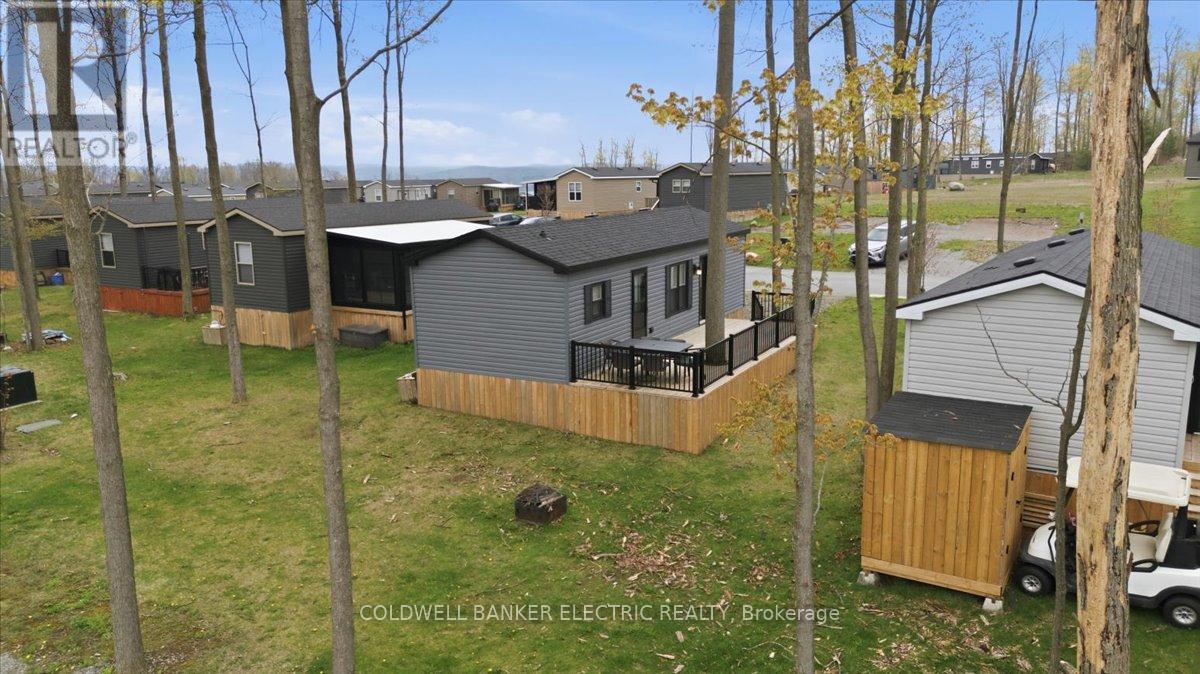 1235 VILLIERS LINE 28 ST ANDREWS LANE - 34
