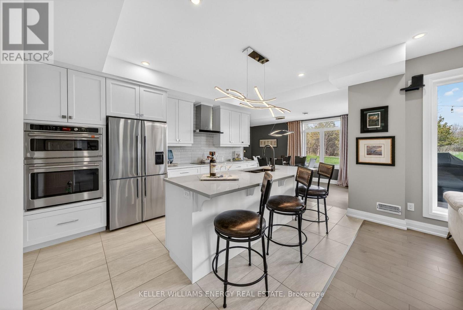108 FOSTER ROAD - 11