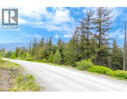 3596 Fox Farm Road, Merritt, BC V1K1B8 Photo 14