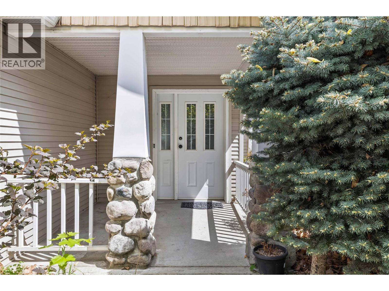 3831 Gellatly Road S, West Kelowna