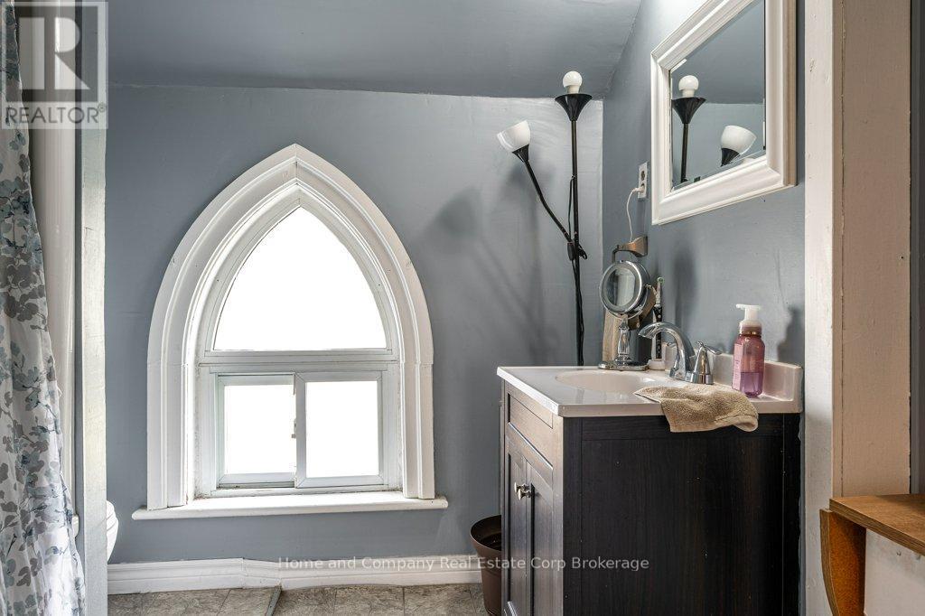 74 QUEBEC STREET - 24