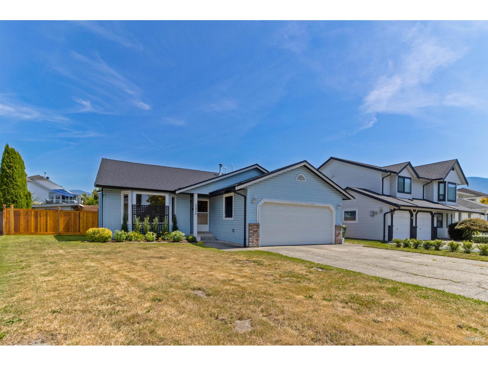 5856 GLENDALE Drive - main photo