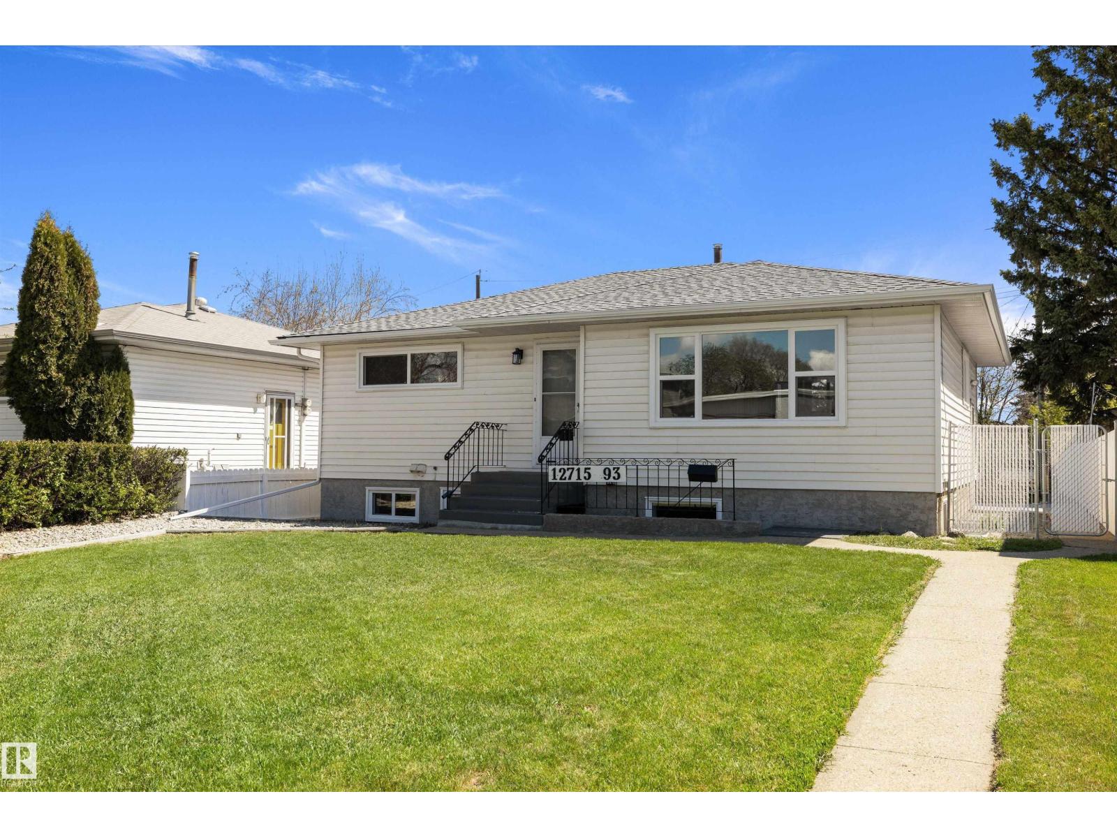 12715 / 12717 93 ST NW - Image 2
