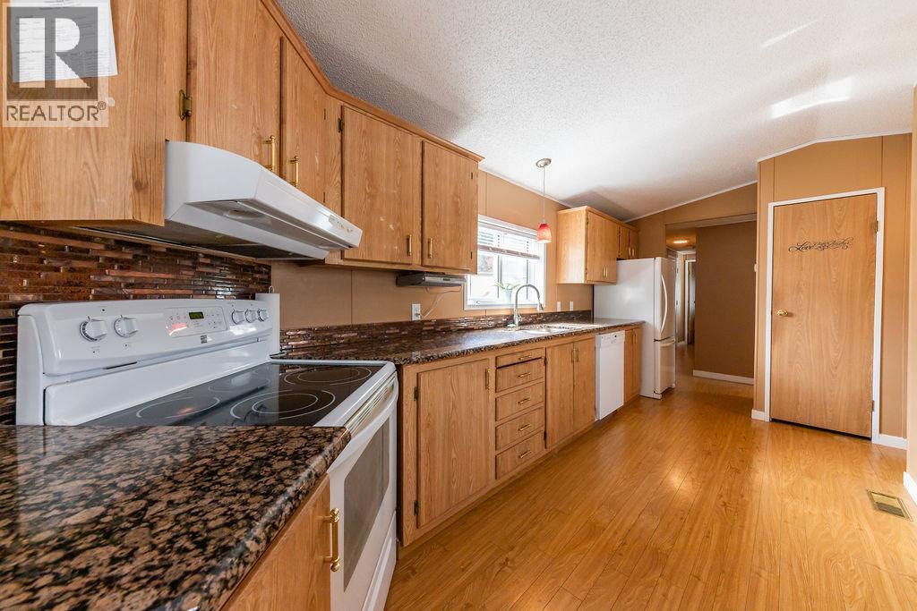 #6 2400 Oakdale Way - 26