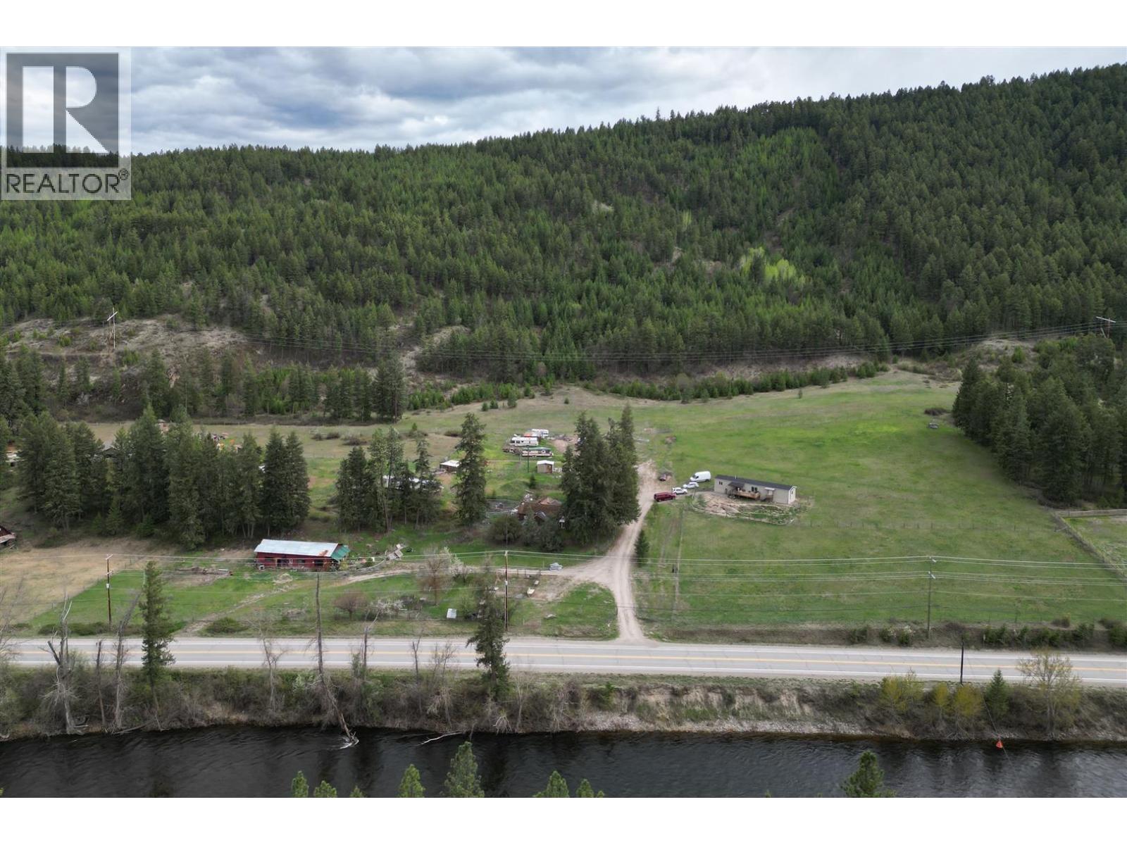 3940 Highway 3, Rock Creek