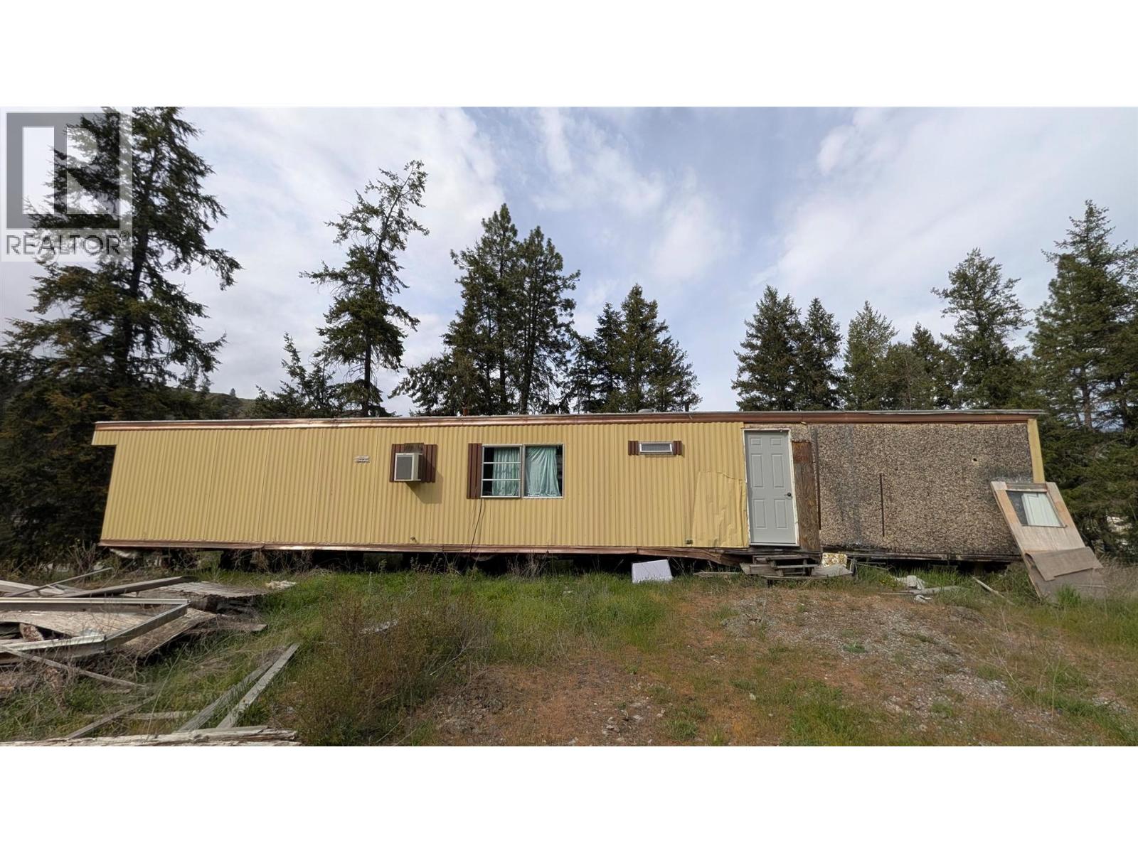 3940 Highway 3, Rock Creek