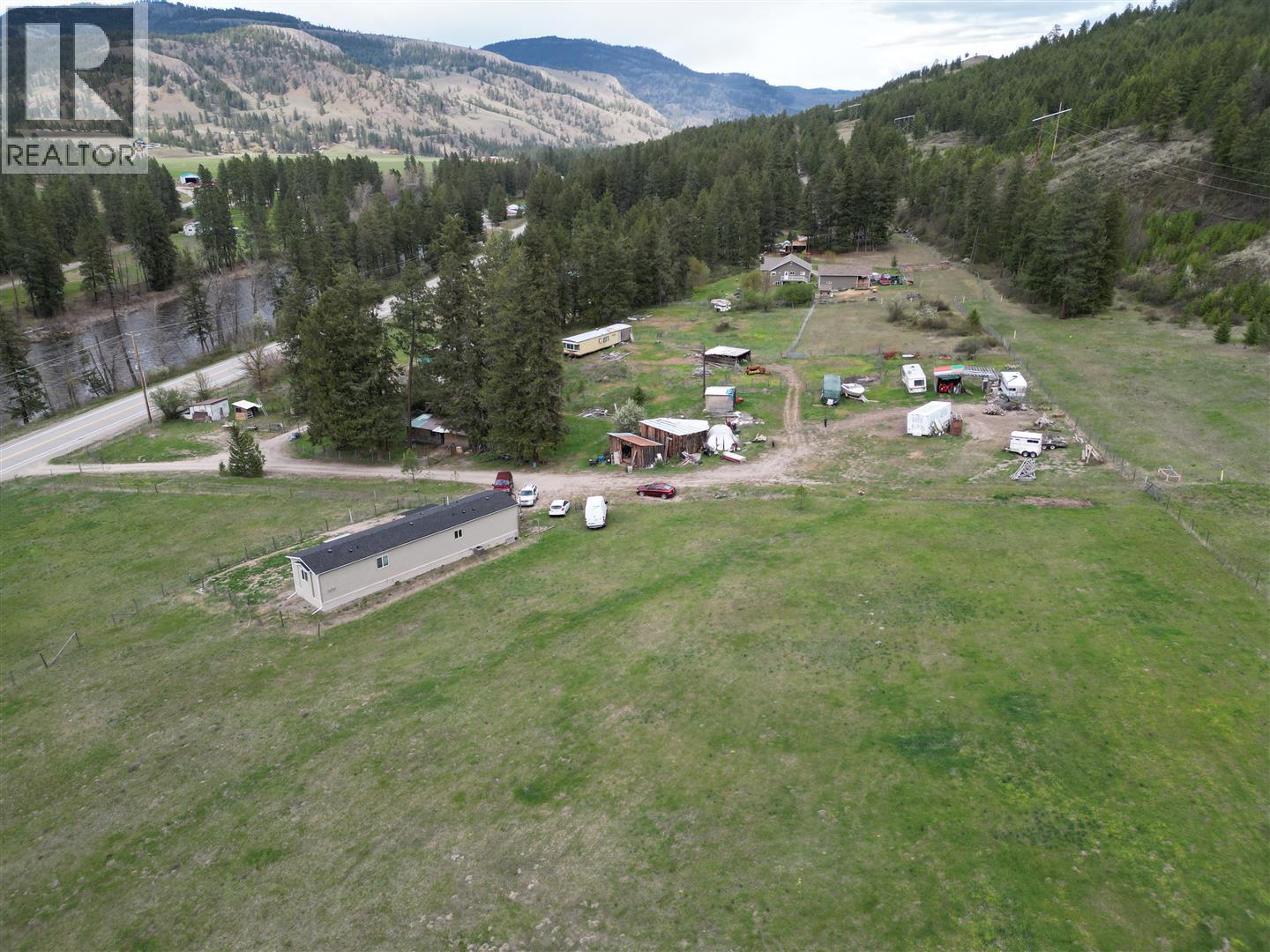 3940 Highway 3, Rock Creek